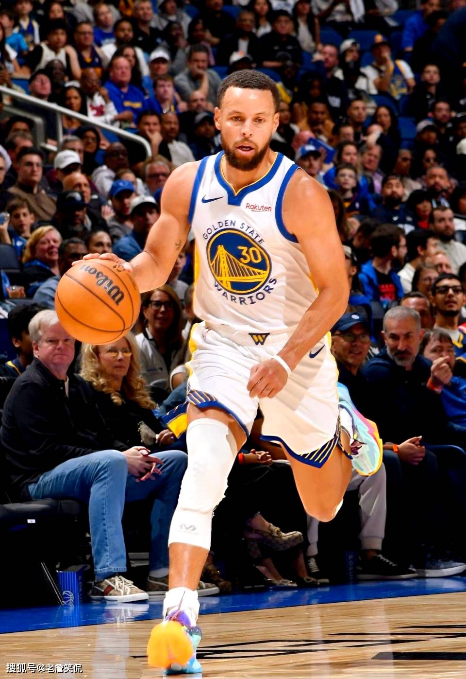 里程碑夜！布鲁克林篮网外线爆发，NBA常规赛冲刺阶段刷纪录，赛场秩序良好，更衣室氛围转暖的简单介绍-英雄联盟下注